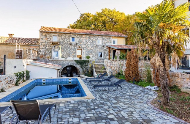 Nice home in Gostinjac with Sauna, Outdoor swimming pool and Heated swimming pool