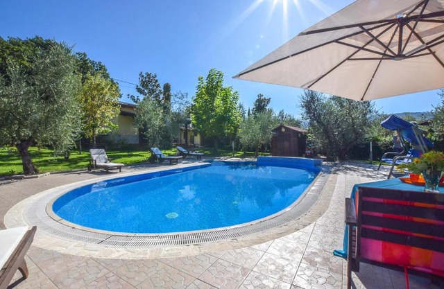 Nice home in Isernia IS with WiFi, Private swimming pool and Outdoor swimming pool