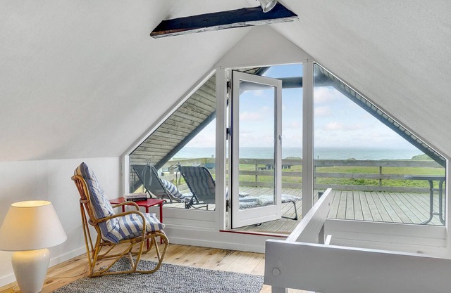 Nice home in Lemvig with house sea view