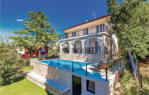 Nice Home In Njivice With Wifi