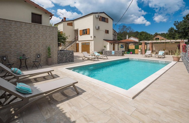 Nice home in Rakotule with WiFi