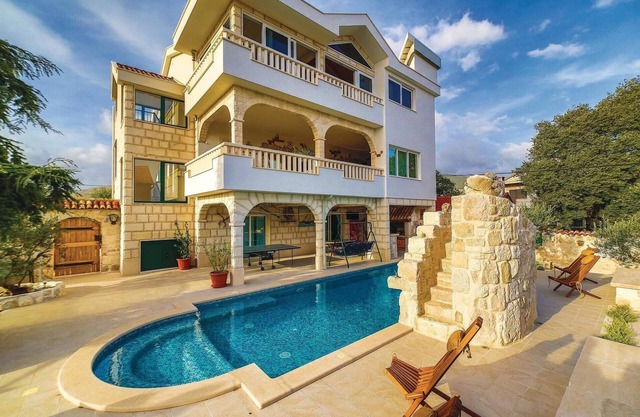 Nice home in Trogir with house sea view