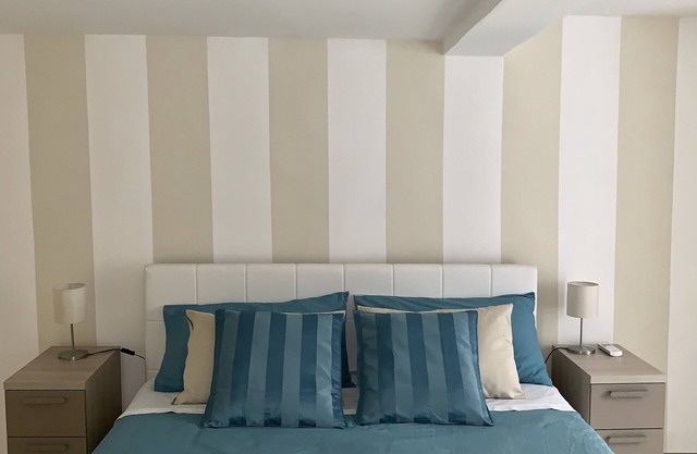 Nicotera Home . and you are in the heart of Naples!