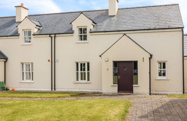 NO. 3 AN SEANACHAI, family friendly in Dungarvan, County Waterford