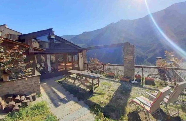 Nohèdes Peaceful gîte in the heart of the mountains