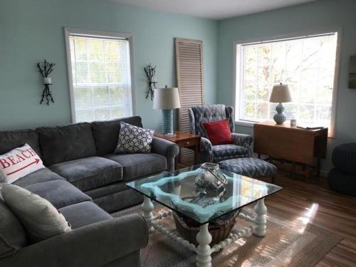 Northport Village Hideaway