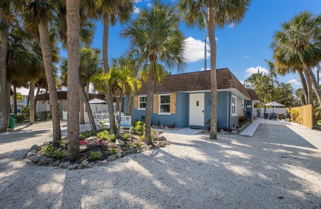 Northshore Beach House near Pine Ave, north end of Anna Maria Island