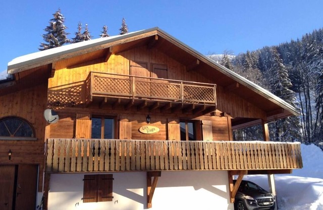 nSuperb Detached 4 Bedroom Family Chalet. Perfect for Winter and Summer.