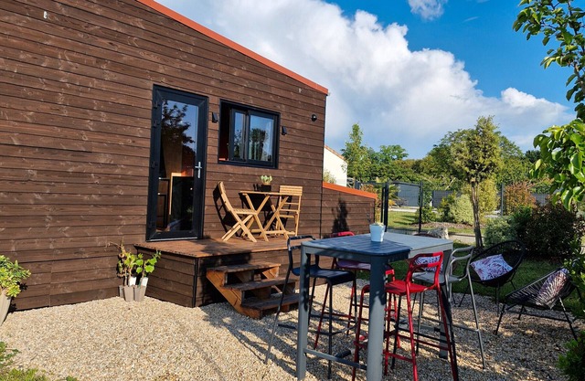 Null 'Tiny La Part Des Anges' with Private Terrace, Private Garden and Air Conditioning