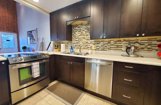 Ocean & Mountain View Duplex, both sides