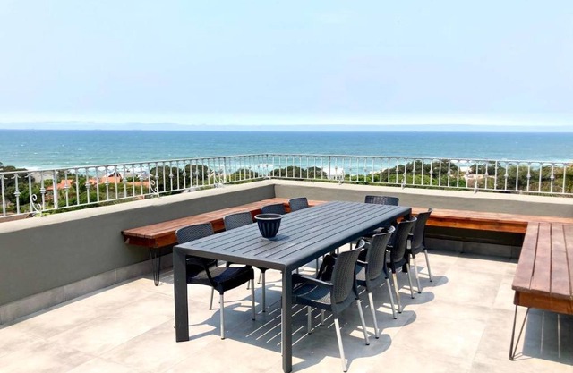 Ocean Rocks Villa, Umhlanga