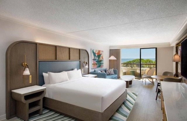 Ocean View Suite! Beachfront Location, Pools! Mini Gold & Tennis Court Onsite!