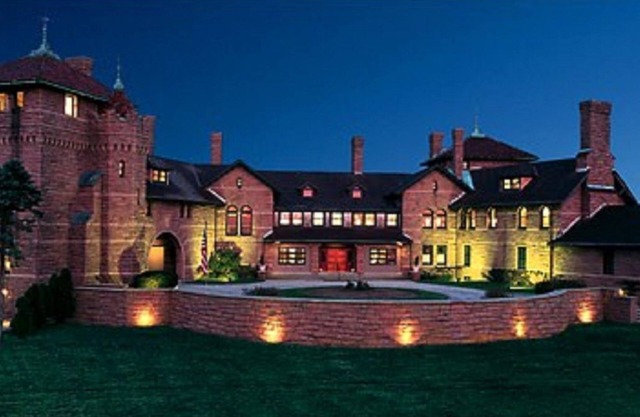 OceanCliff Hotel