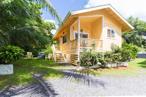 Oceanfront Cottage Near the Kalapana Lava Flows