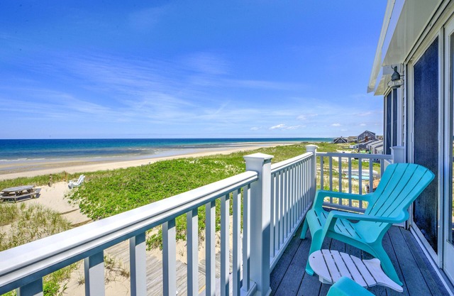 Oceanfront Escape—Decks, Views & Family Space