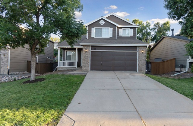 October Savings! 4bed 3bath Family Residence Near Large Park 25 min to Denver