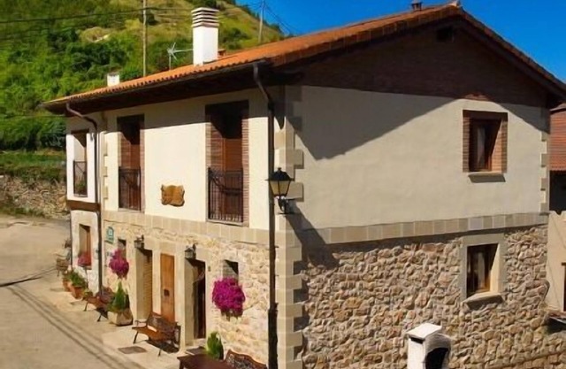 OFFER - Self catering Gaztelubidea for 4 + 2 persons