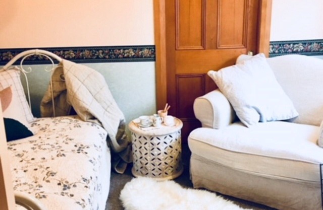 Old Farmer’s cottage Villa in the Bay - A Cozy, Relaxing Getaway