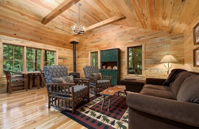 Old Forge, NY - Secluded Riverfront Cottage with AC, W/D, Walk to Town!