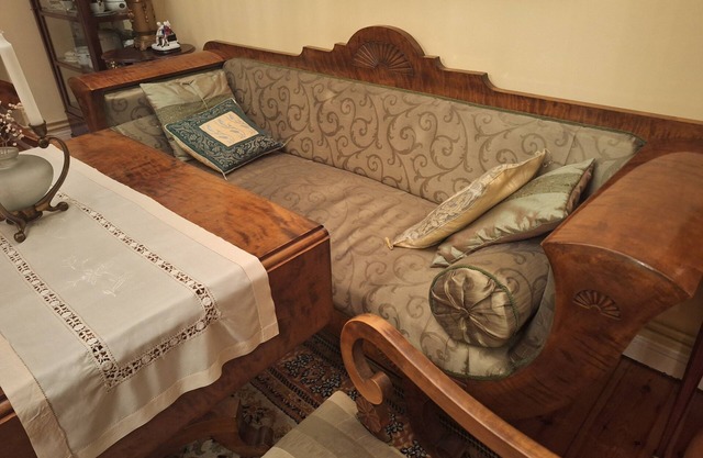 Old style apartment