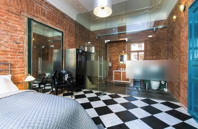 Old Town Square, 2 Bathrooms, Unique Design