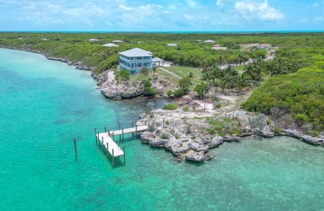 Ole Ike Bay- Luxury Home Private Beach & Dock