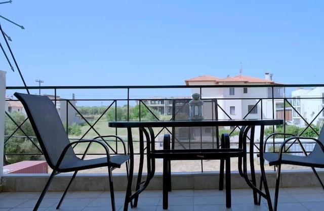 Olivia 1-bdrm apartment in Kallithea