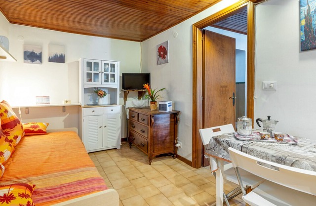 Oltretorrente District Mini House