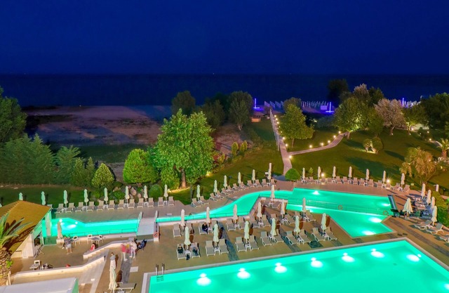 Olympian Bay Grand Resort