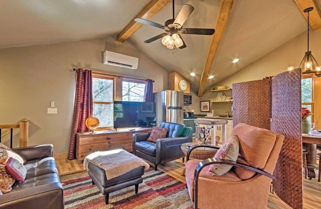 One bedroom apartment in Black Mountain