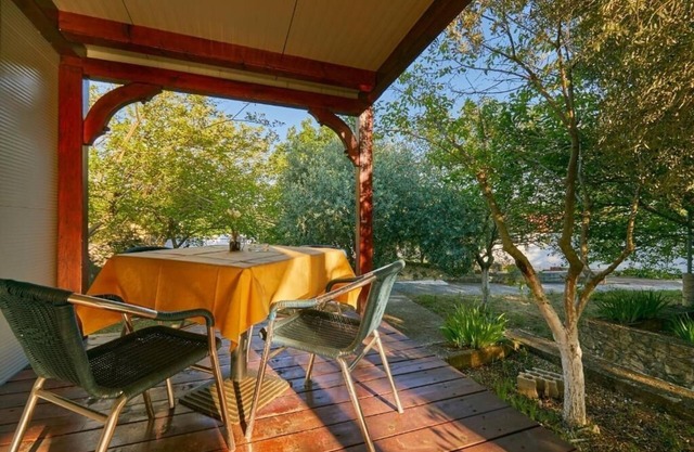 One bedroom apartment with terrace Babino Polje, Mljet (A-22319-c)