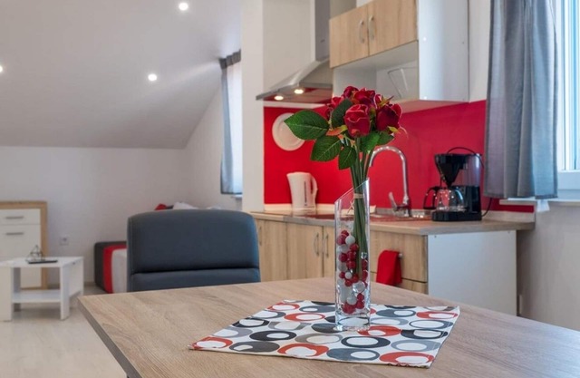 One bedroom apartment with air-conditioning Mali Lošinj, Lošinj (A-22952-b)