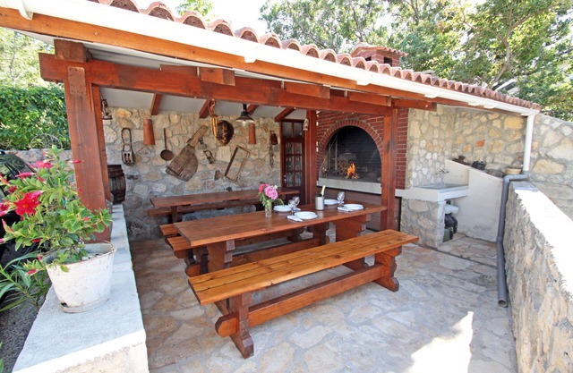 One bedroom apartment with balcony Vinjerac, Zadar (A-5824-d)