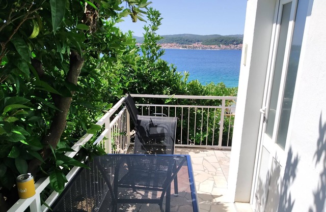 One bedroom apartment near beach Kučište - Perna, Pelješac (A-4544-c)