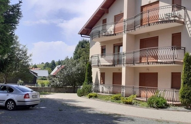 One bedroom apartment with balcony Fužine, Gorski kotar (A-19537-a)