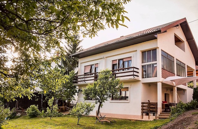 One bedroom apartment with terrace Slunj, Plitvice (A-19237-a)