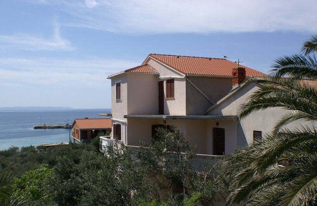 One bedroom apartment with balcony Jakišnica, Pag (A-4160-d)