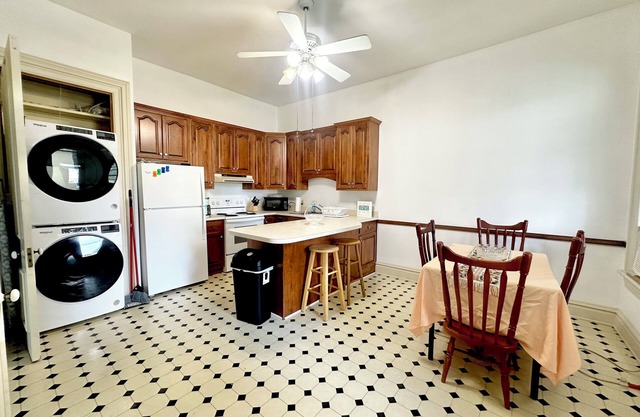 One-Of-A-Kind 2-bedroom apartment with AC, WiFi in lovely Danville