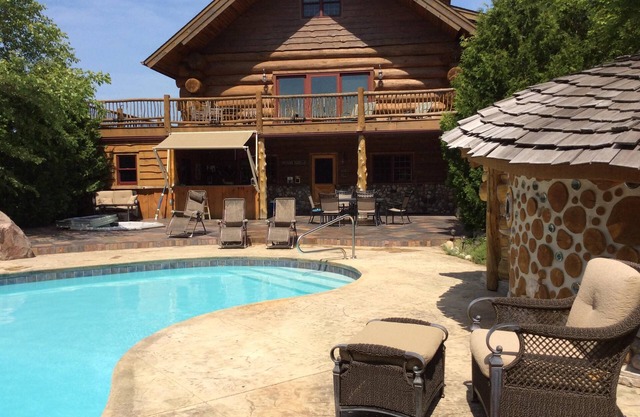 One Of A Kind. Log Home Retreat.