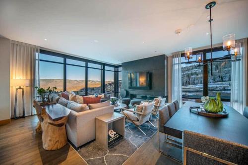 One Snowmass Residence Club 507 by Snowmass Mountain Lodging