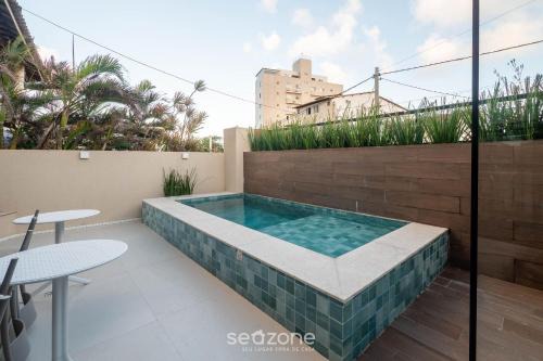 ONE - Studios in Piatã, 230m from the Beach