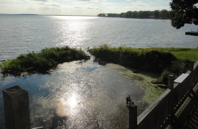 Oneida Lake-Private sleeps six brand new ac in brms - 20 MILES N OF SYRACUSE