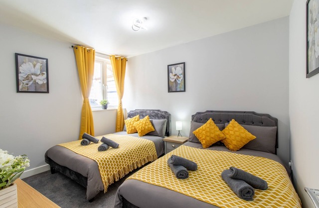 Open Mind Property - Cosy Apartment with 3 Beds