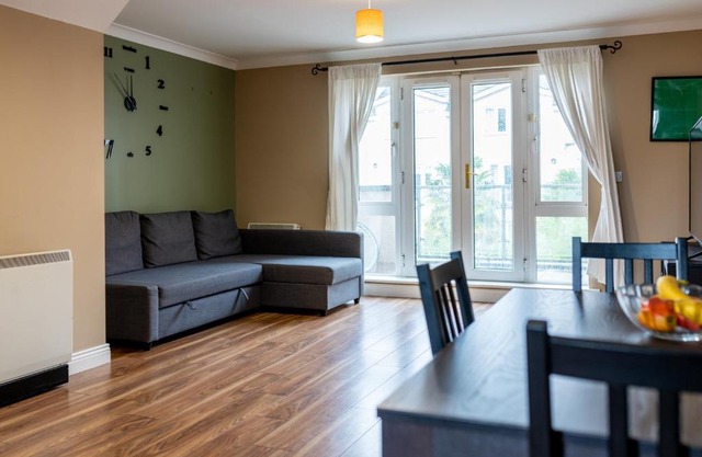 Orchard Way, Shared Apartment with an Amazing Double Bedroom with Ensuite