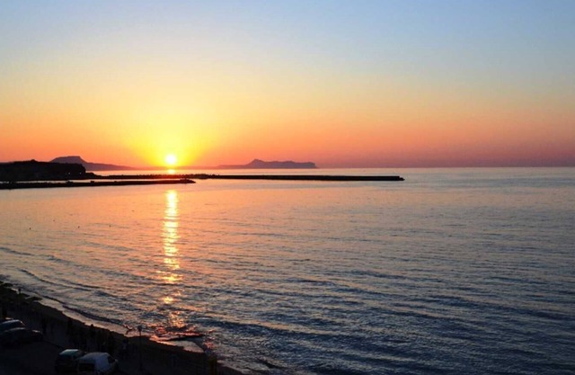 Ostria beachfront studios with seaview