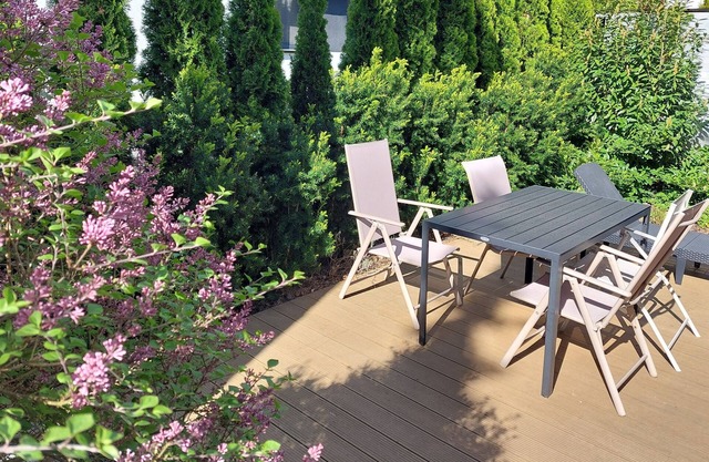 Ostsee-garten im Kiefernwald - Ferienwohnung mit 2 Schlafzimmern