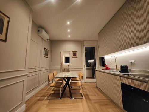 Ottoboni 2A Luxury Penthouse