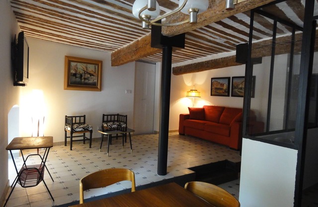 OUSTAU OF AUGUSTINES on the OLD PORT