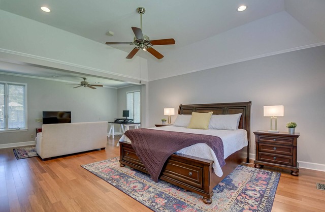 Overton Orchard Spacious Home - 2 mi from Masters Gates - Available 2024!