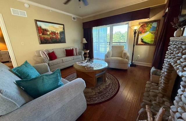 Owner Managed Riverstone Condo/Spacious End Unit/DISCOUNT 7 NTS OR MORE